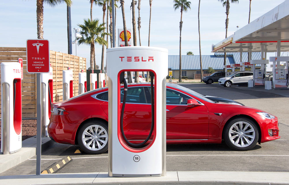 Tesla va limita încărcarea mașinilor electrice la 80% din capacitatea bateriei: măsură pentru reducerea aglomerației de la stațiile de încărcare - Poza 1