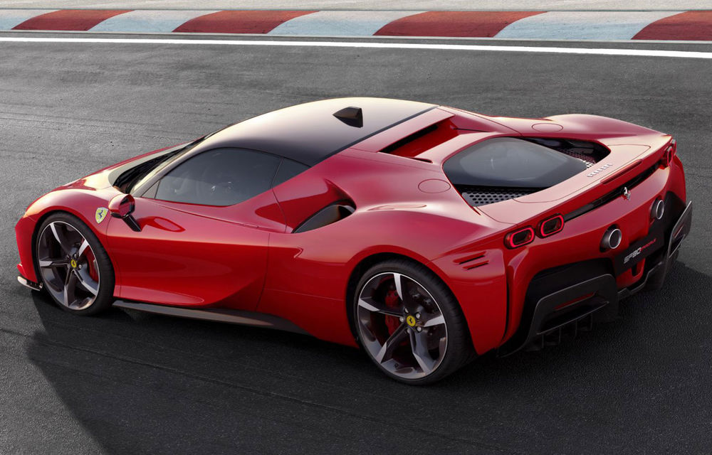 Ferrari SF90 Stradale deschide o nouă eră în gama italienilor: sistemul plug-in hybrid va fi adaptat și integrat pe viitoarele supercaruri - Poza 1