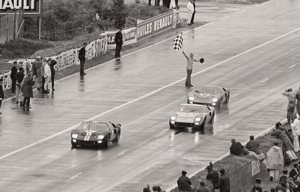 Primul trailer pentru pelicula Ford v Ferrari: filmul spune povestea din spatele cursei de 24 de ore de la Le Mans din 1966 - Poza 1