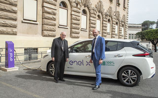 Enel X a instalat 12 puncte de încărcare pentru mașini electrice la Vatican: proiectul prevede în total 20 de puncte de încărcare