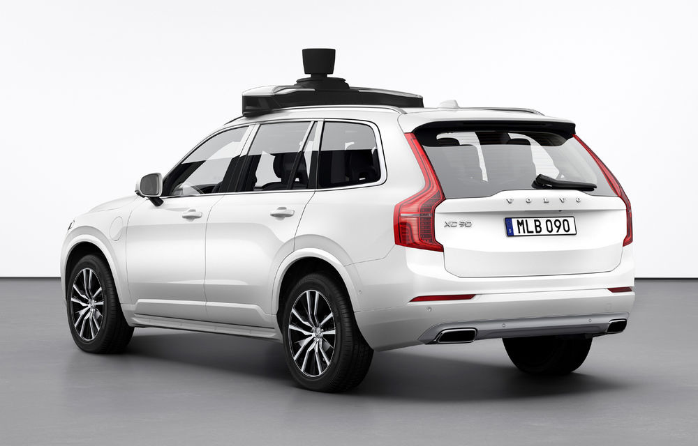 Volvo prezintă o versiune autonomă pentru XC90: SUV-ul a fost echipat cu sisteme autonome dezvoltate de Uber - Poza 4