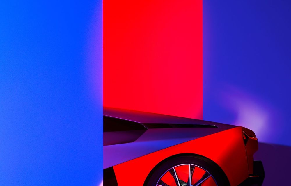 BMW a prezentat conceptul Vision M Next: prototipul cu sistem plug-in hybrid cu 600 CP anticipează viitorul modelelor din gama M - Poza 38