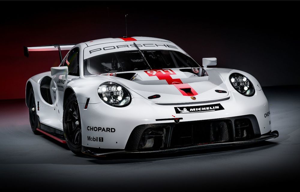 Îmbunătățiri pentru versiunea de circuit Porsche 911 RSR: motor boxer de 4.2 litri amplasat central și până la 515 CP - Poza 2
