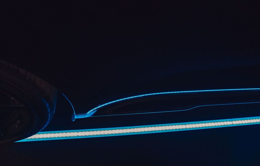 Imagini noi cu prototipul viitorului Porsche Taycan: vehiculul electric a fost pilotat de Mark Webber la Goodwood - Poza 11