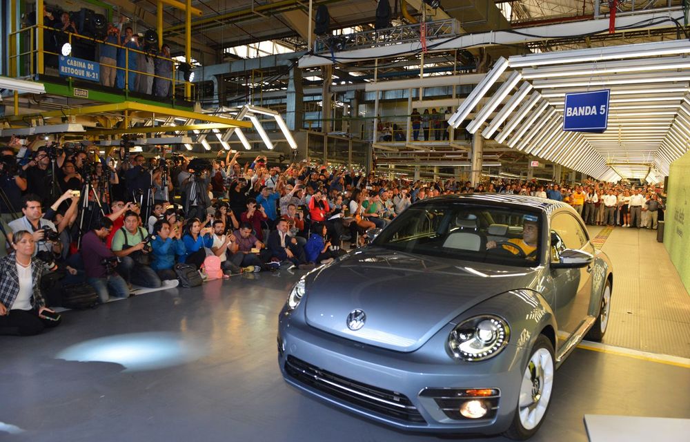 La capăt de drum: legendarul VW Beetle a părăsit producția după o istorie de 80 de ani - Poza 1