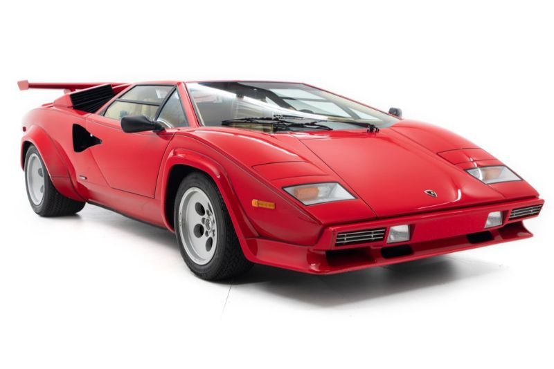 Un Lamborghini Countach care i-a aparținut campionului de Formula 1 Mario Andretti a fost scos la vânzare: suma cerută trece de 440.000 de euro - Poza 2