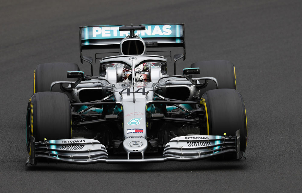 Hamilton a câștigat cursa de la Hungaroring după o strategie excelentă la boxe! Verstappen și Vettel au completat podiumul - Poza 1