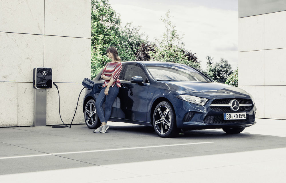 Mercedes-Benz Clasa A și Clasa B primesc versiuni plug-in hybrid: 218 cai putere și autonomie electrică de până la 69 de kilometri - Poza 5