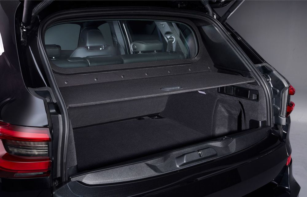 BMW a prezentat noul X5 Protection VR6: versiunea blindată a SUV-ului german poate face față cartușelor trase cu un AK-47 - Poza 26