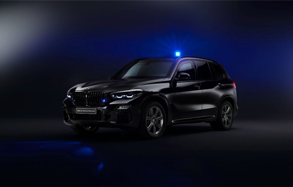 BMW a prezentat noul X5 Protection VR6: versiunea blindată a SUV-ului german poate face față cartușelor trase cu un AK-47 - Poza 2