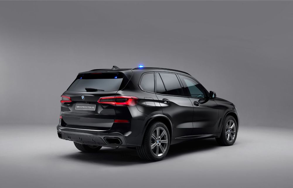 BMW a prezentat noul X5 Protection VR6: versiunea blindată a SUV-ului german poate face față cartușelor trase cu un AK-47 - Poza 6
