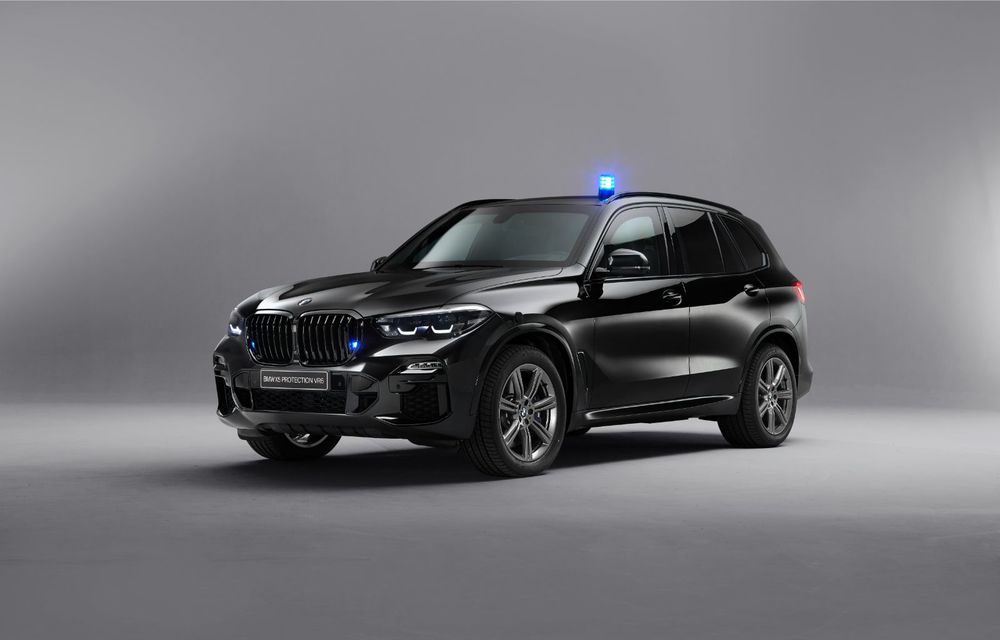 BMW a prezentat noul X5 Protection VR6: versiunea blindată a SUV-ului german poate face față cartușelor trase cu un AK-47 - Poza 3