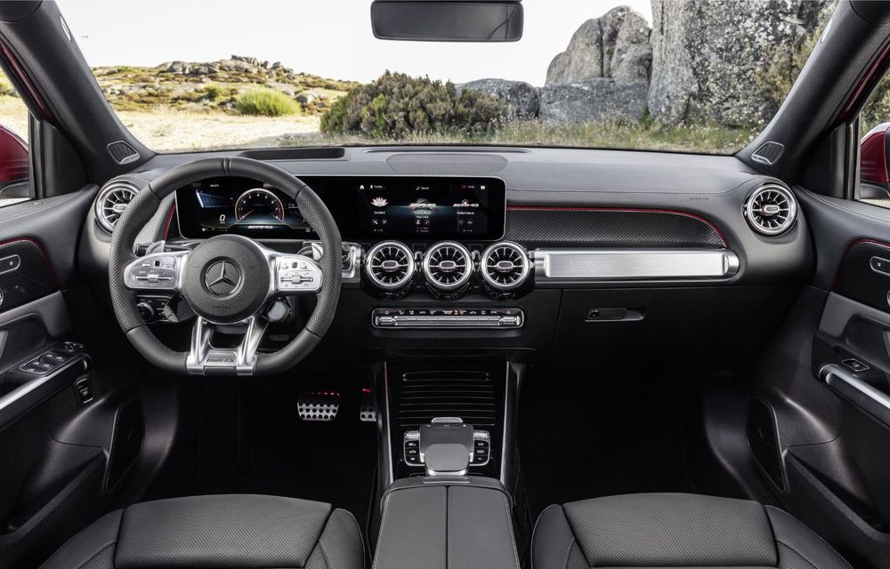 Mercedes a prezentat noul AMG GLB 35 4Matic: SUV-ul compact cu șapte locuri oferă 306 CP și accelerează de la 0 la 100 km/h în 5.2 secunde - Poza 26