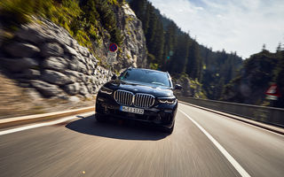 Versiunea plug-in hybrid a lui BMW X5 poate fi comandată și în România: SUV-ul cu autonomie electrică de până la 87 de kilometri pornește de la 77.000 de euro