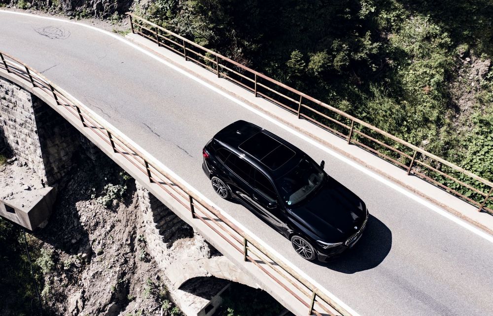 Versiunea plug-in hybrid a lui BMW X5 poate fi comandată și în România: SUV-ul cu autonomie electrică de până la 87 de kilometri pornește de la 77.000 de euro - Poza 8