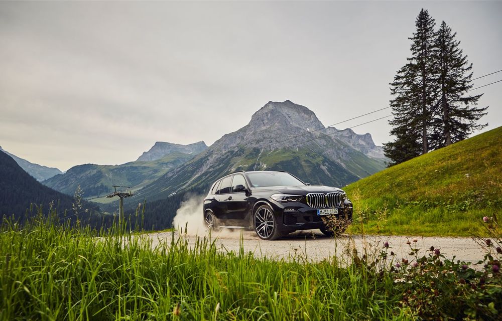 Versiunea plug-in hybrid a lui BMW X5 poate fi comandată și în România: SUV-ul cu autonomie electrică de până la 87 de kilometri pornește de la 77.000 de euro - Poza 3