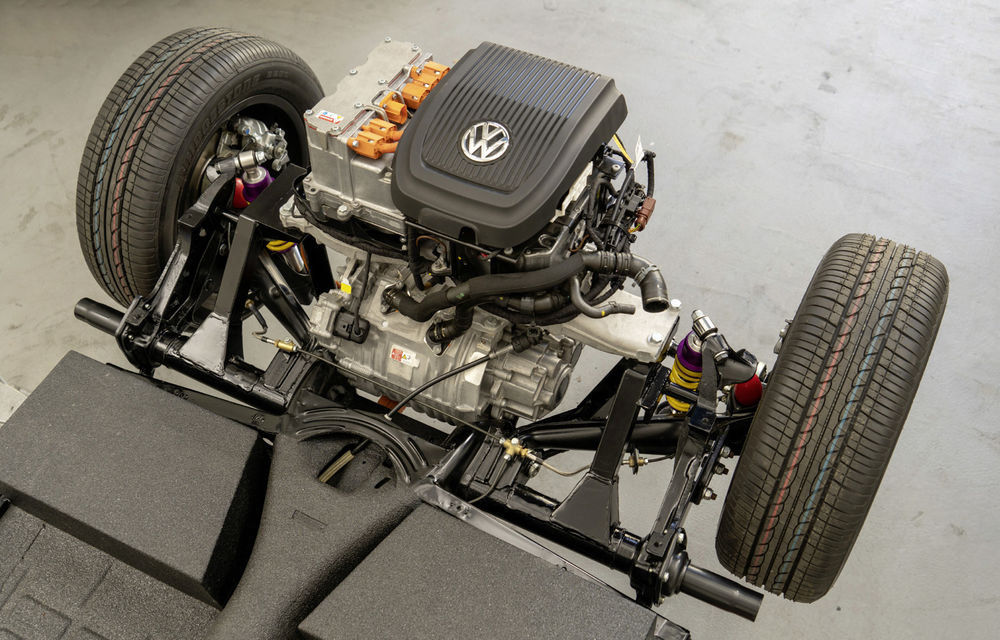 O nouă viață pentru clasicul Beetle: Volkswagen oferă conversii la motorul electric de 82 CP utilizat de noul e-Up! - Poza 4