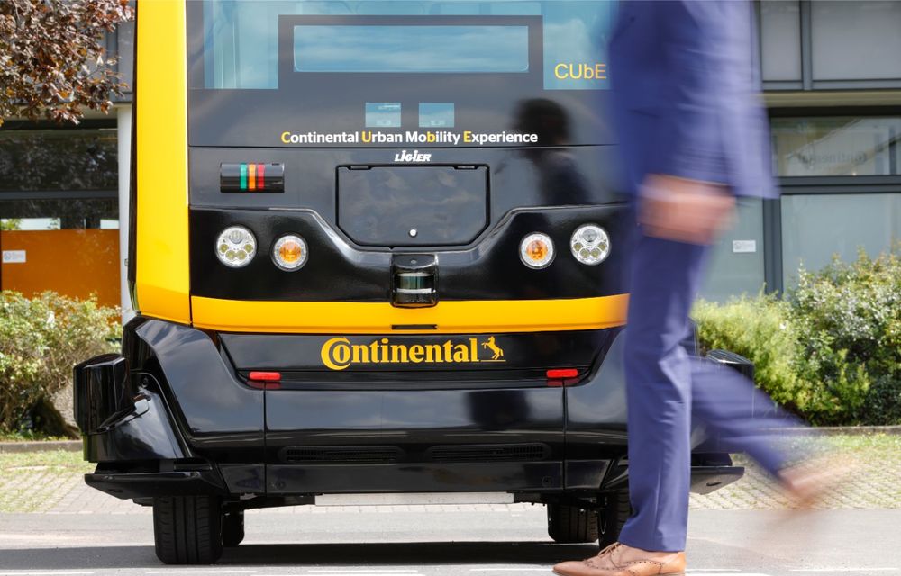 Continental prezintă tehnologiile viitorului imediat: sistem mild-hibrid la 48V cu rulare 100% electrică, siguranță sporită cu noul asistent pentru virajul la dreapta și orașele conectate ale viitorului - Poza 7