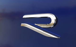 Modificări și în gama de performanță: Volkswagen a pregătit un logo nou pentru versiunile sport R