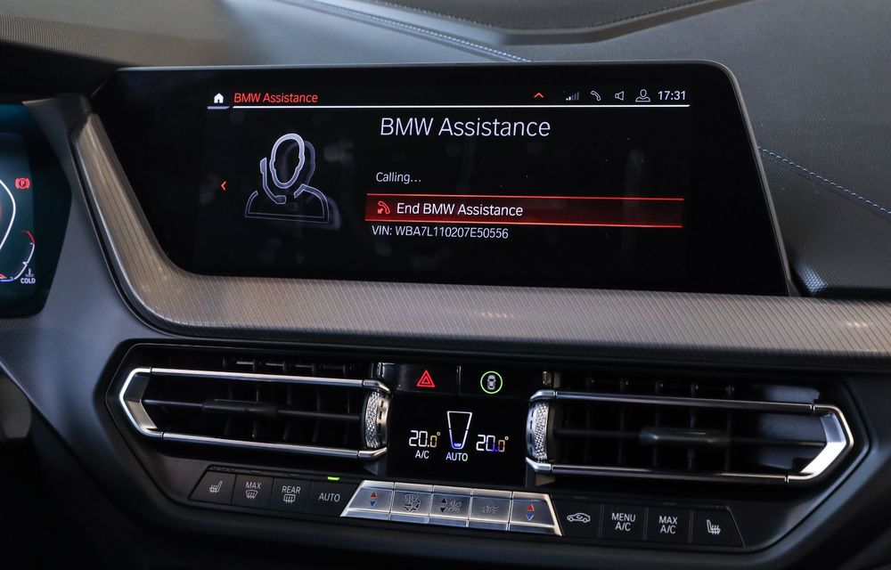 BMW a prezentat noul Seria 1 în România: interfață iDrive disponibilă în limba română și informații despre trafic în timp real. Preț de pornire de 27.600 de euro - Poza 33