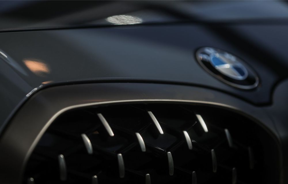 BMW a prezentat noul Seria 1 în România: interfață iDrive disponibilă în limba română și informații despre trafic în timp real. Preț de pornire de 27.600 de euro - Poza 16