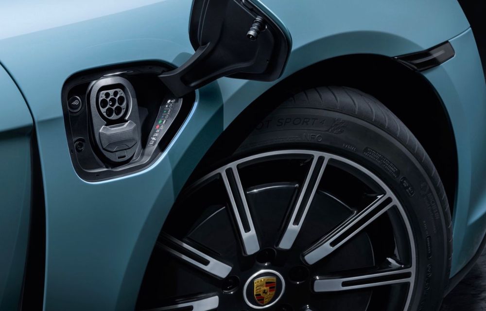 Imagini și detalii referitoare la noua versiune Porsche Taycan 4S: două variante de baterii și autonomie de până la 463 de kilometri - Poza 11