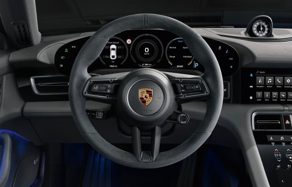 Imagini și detalii referitoare la noua versiune Porsche Taycan 4S: două variante de baterii și autonomie de până la 463 de kilometri - Poza 12