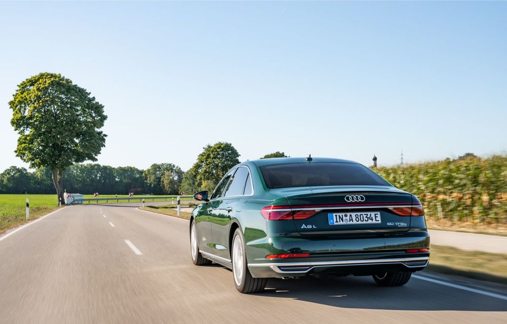 Imagini și informații noi referitoare la versiunea plug-in hybrid a lui Audi A8 L: putere totală de 449 CP și autonomie de până la 46 de kilometri - Poza 21