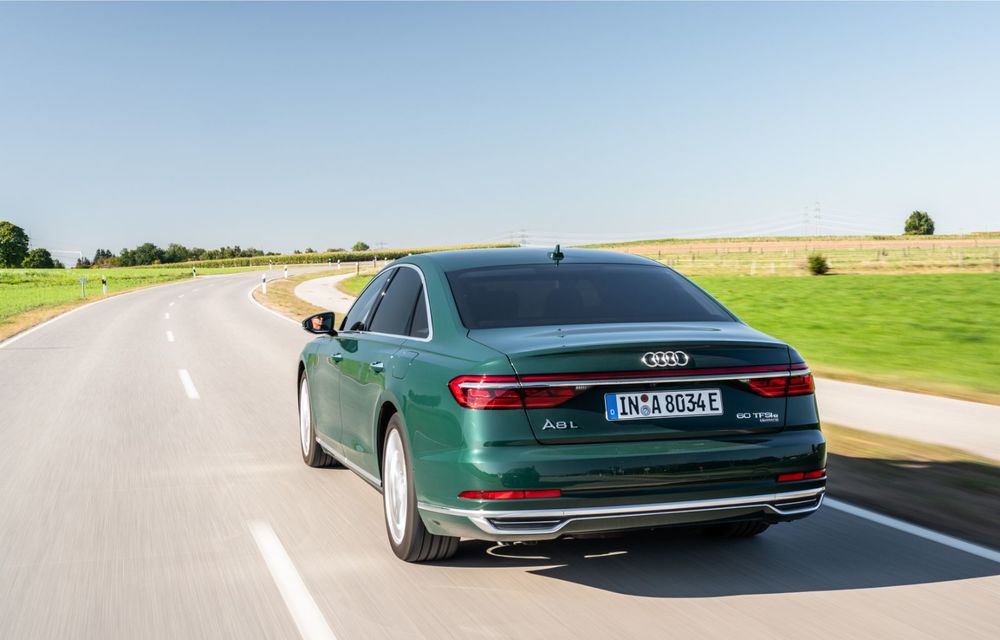 Imagini și informații noi referitoare la versiunea plug-in hybrid a lui Audi A8 L: putere totală de 449 CP și autonomie de până la 46 de kilometri - Poza 22