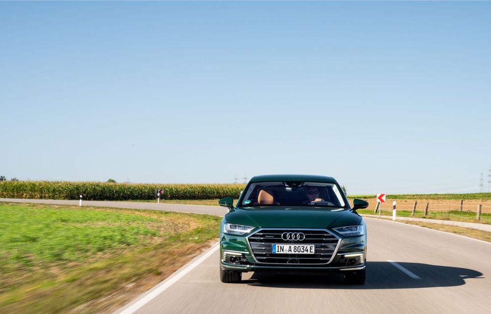 Imagini și informații noi referitoare la versiunea plug-in hybrid a lui Audi A8 L: putere totală de 449 CP și autonomie de până la 46 de kilometri - Poza 15