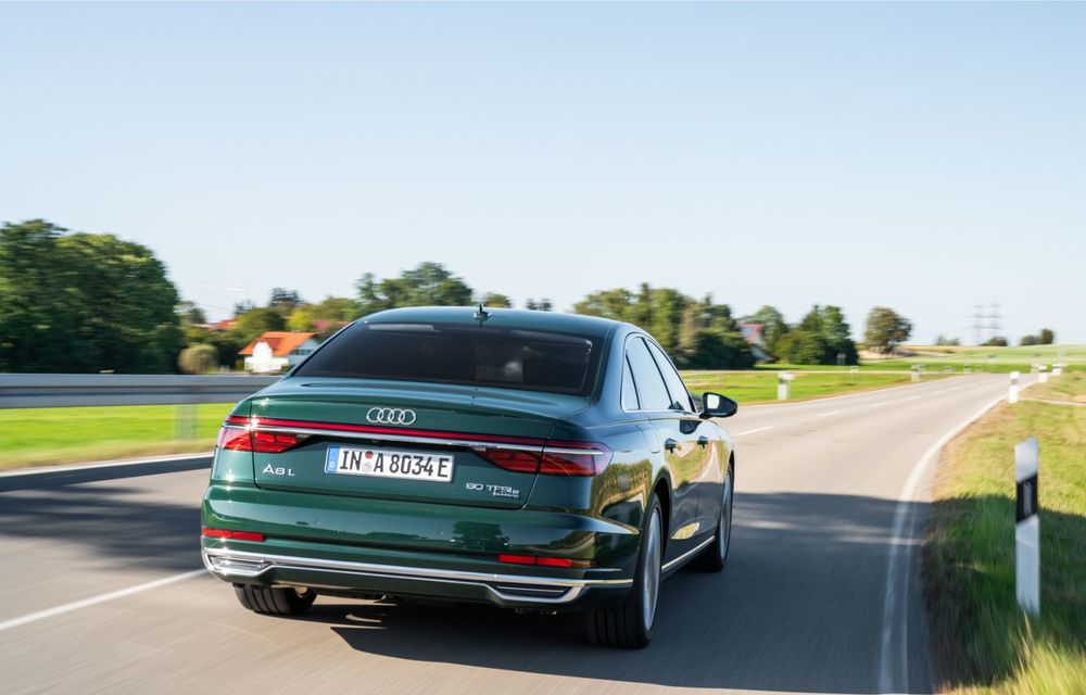 Imagini și informații noi referitoare la versiunea plug-in hybrid a lui Audi A8 L: putere totală de 449 CP și autonomie de până la 46 de kilometri - Poza 20