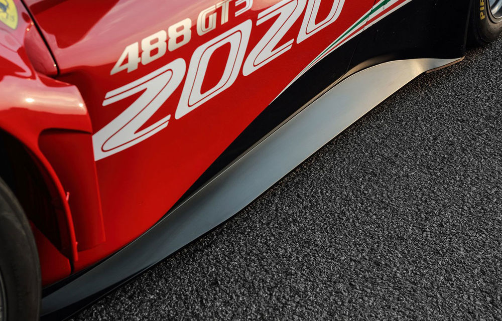 Faceți cunoștință cu Ferrari 488 GT3 EVO: elemente aerodinamice noi, ampatament mai mare și pachet special pentru curse de anduranță de 24 de ore - Poza 5