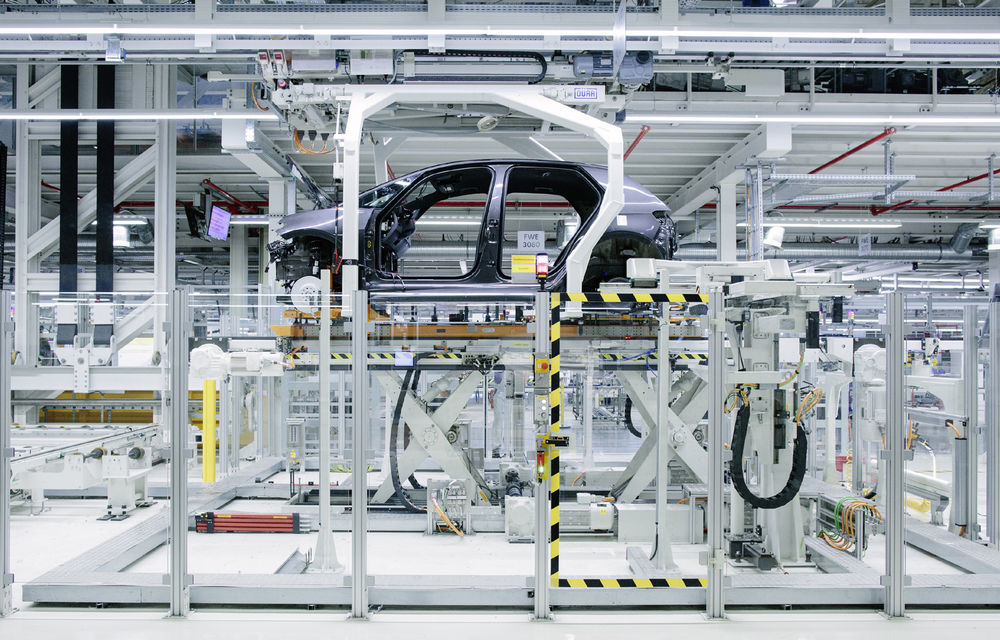 Volkswagen a început producția lui ID.3: hatchback-ul electric a primit peste 35.000 de pre-comenzi - Poza 5