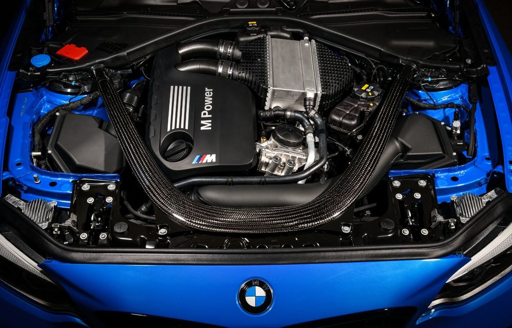 BMW a prezentat noul M2 CS: accesorii de caroserie din fibră de carbon, motor de 3.0 litri cu 450 CP și 4 secunde pentru 0-100 km/h - Poza 81
