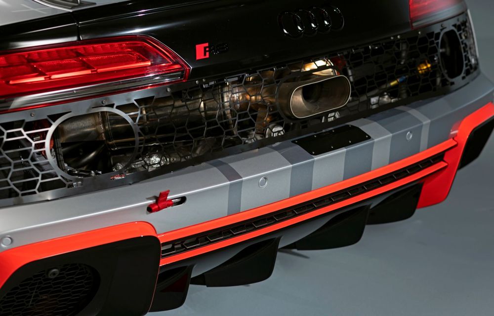 Audi a prezentat noua versiune R8 LMS GT4: versiunea de circuit oferă 495 CP și roți motrice spate - Poza 29