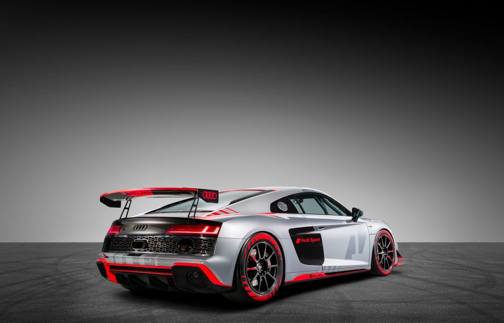 Audi a prezentat noua versiune R8 LMS GT4: versiunea de circuit oferă 495 CP și roți motrice spate - Poza 9