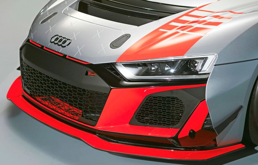 Audi a prezentat noua versiune R8 LMS GT4: versiunea de circuit oferă 495 CP și roți motrice spate - Poza 32