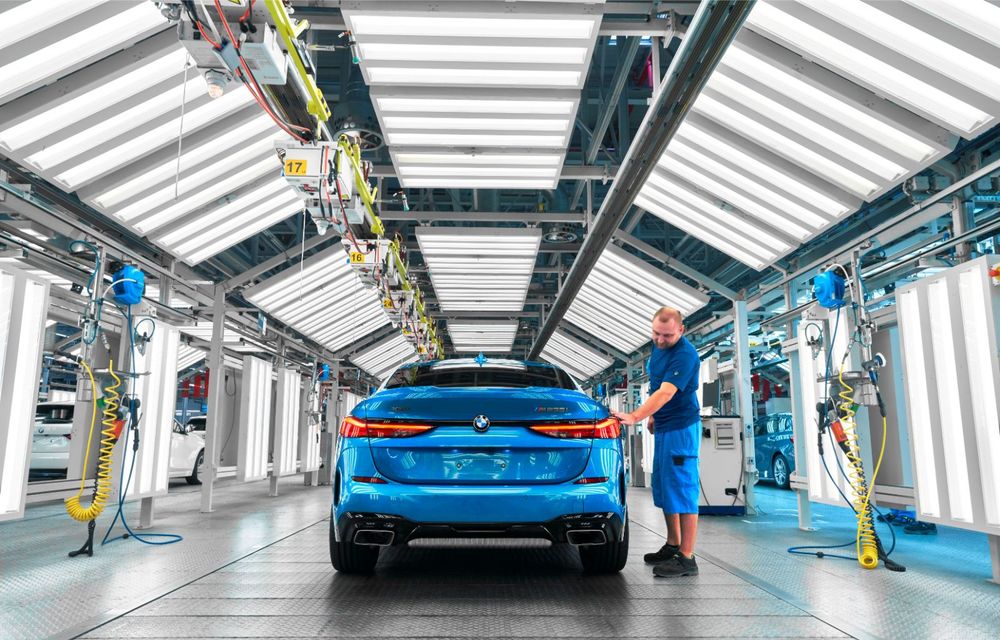 BMW Seria 2 Gran Coupe a intrat pe linia de asamblare: noul model de clasă compactă este produs la fabrica din Leipzig - Poza 26
