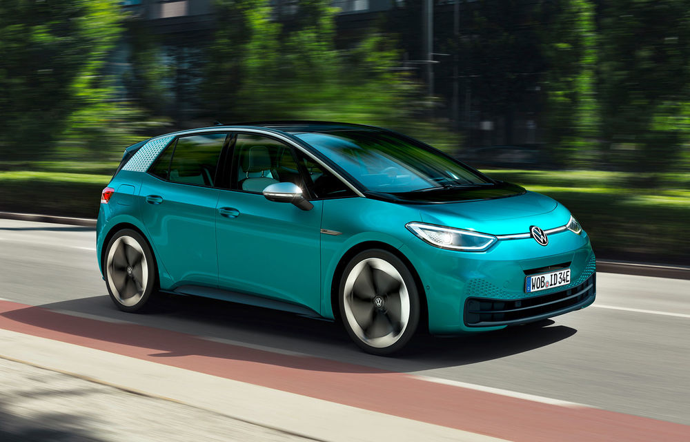 Prețuri pentru modelul electric Volkswagen ID.3 în România: versiunea de lansare ID.3 1st pornește de la 36.000 de euro - Poza 1