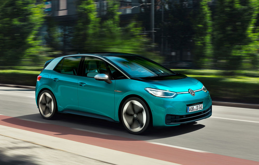 Volkswagen anunță că electricul ID.3 va fi construit și la Dresda: producția la uzina germană va începe în toamna lui 2020 - Poza 1