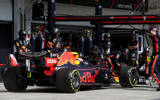 Video: Un nou record în Formula 1 pentru schimbul de pneuri: 1.82 secunde pentru mecanicii Red Bull