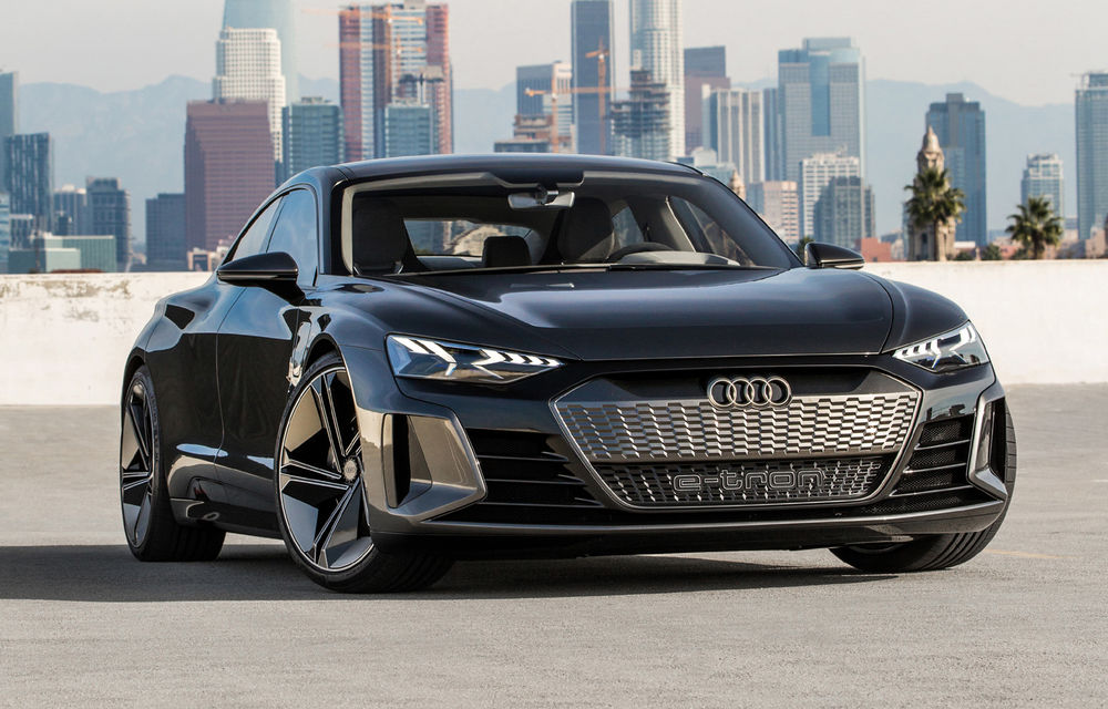 Versiunea de serie a lui Audi e-tron GT va fi prezentată în noiembrie 2020: rivalul lui Tesla Model S are 590 CP și autonomie de 400 de kilometri - Poza 1