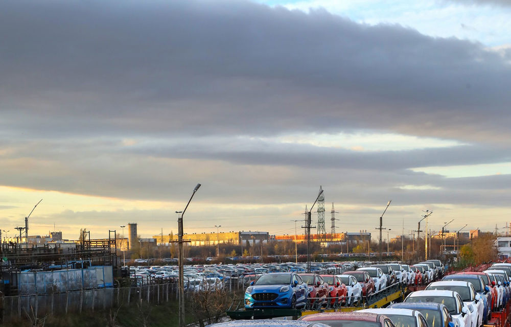 Ford a început să exporte SUV-ul Puma produs la Craiova: primele 300 de unități vor ajunge cu trenul în Olanda - Poza 7