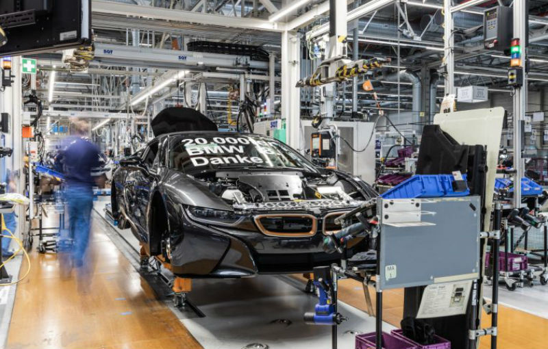 BMW i8 a atins un total de 20.000 de exemplare la fabrica din Leipzig: modelul va ieși din producție în aprilie 2020 - Poza 1