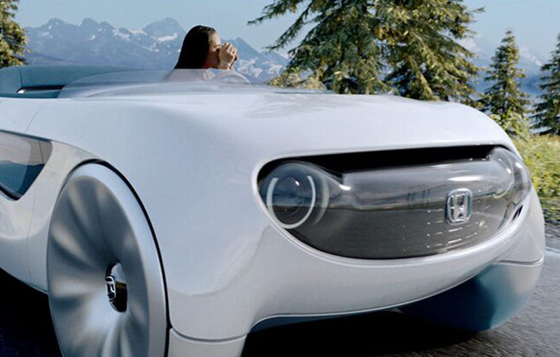 Honda va prezenta în ianuarie un concept autonom inedit: volanul va putea fi utilizat pentru accelerație și frână - Poza 1