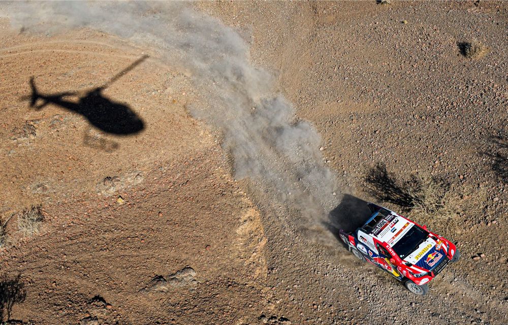 Raliul Dakar 2020: Toyota și Mini se luptă pentru supremație în cea mai dură etapă de rally raid din lume - Poza 9