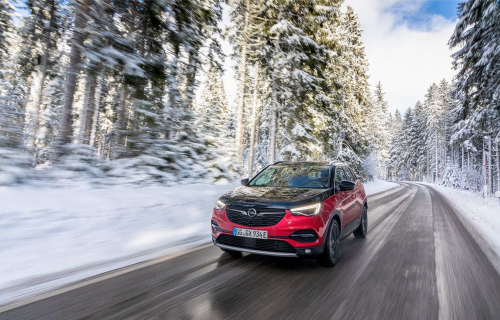 Opel Grandland X Hybrid poate fi comandat în România: SUV-ul plug-in hybrid pleacă de la aproape 35.800 de euro - Poza 28