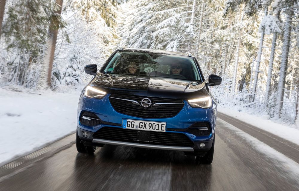 Opel Grandland X Hybrid poate fi comandat în România: SUV-ul plug-in hybrid pleacă de la aproape 35.800 de euro - Poza 12