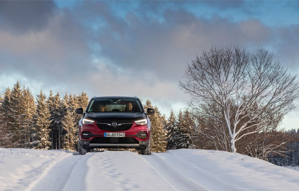 Opel Grandland X Hybrid poate fi comandat în România: SUV-ul plug-in hybrid pleacă de la aproape 35.800 de euro - Poza 24