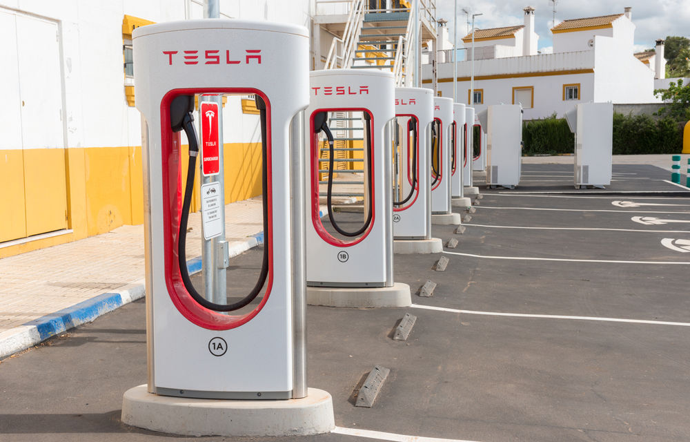 Bulgaria, din nou în fața României: Tesla va inaugura în acest an o stație de încărcare pentru mașini electrice la Plovdiv - Poza 1